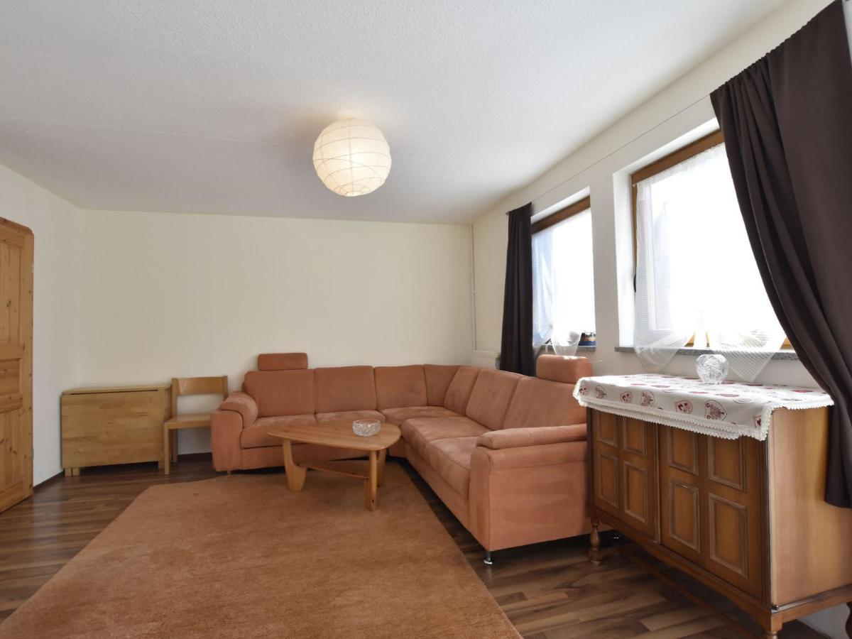 4 Room Holiday Apartment With Garden Kossau Room photo